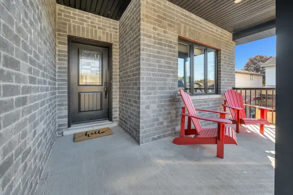 41 Singleton ST, Brighton, ON K0K 1H0