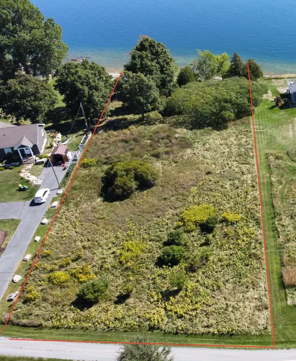 LOT 10 Elizabeth ST, Frontenac Islands, ON K0H 2Y0