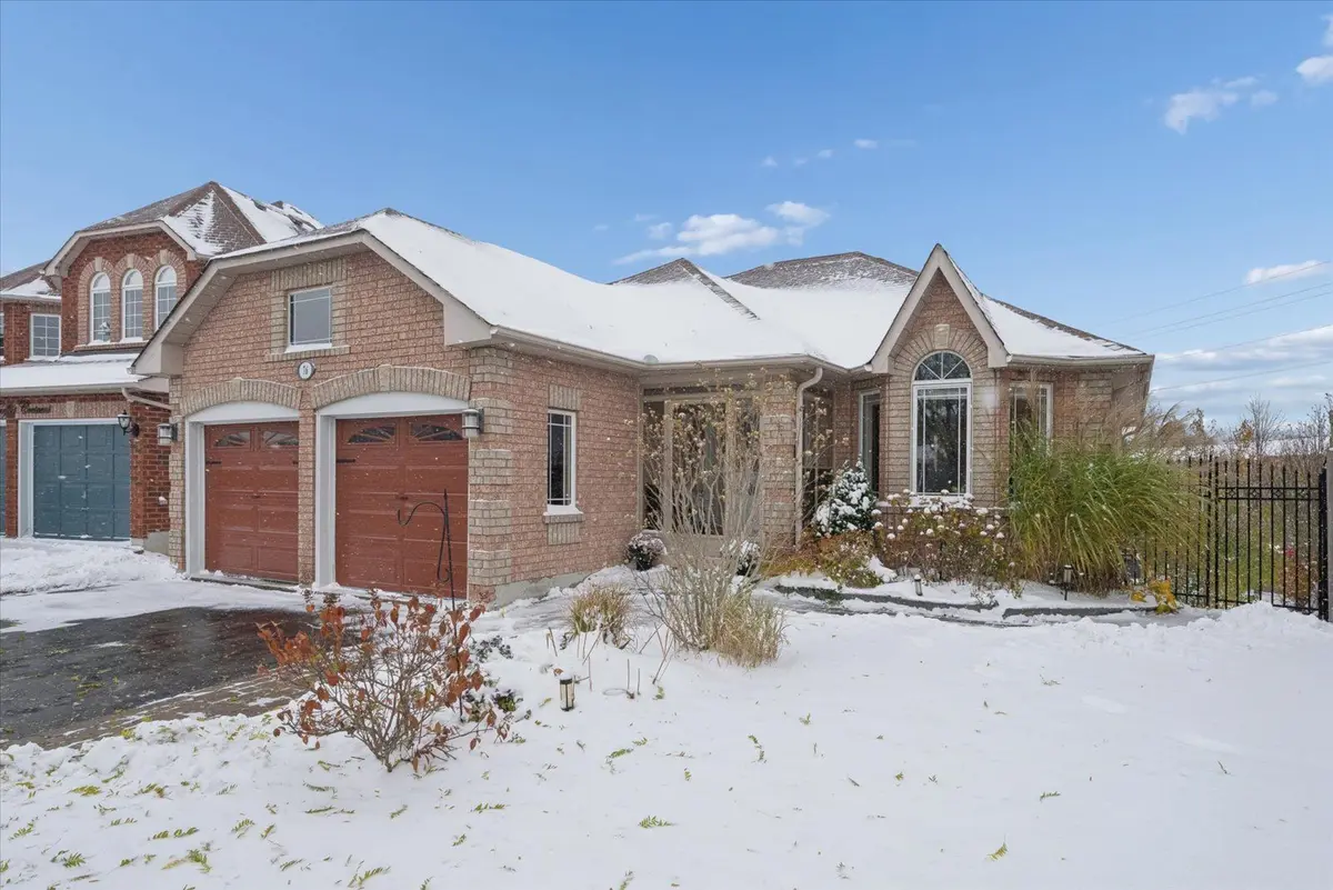 76 Kerfoot CRES, Georgina, ON L4P 4H2