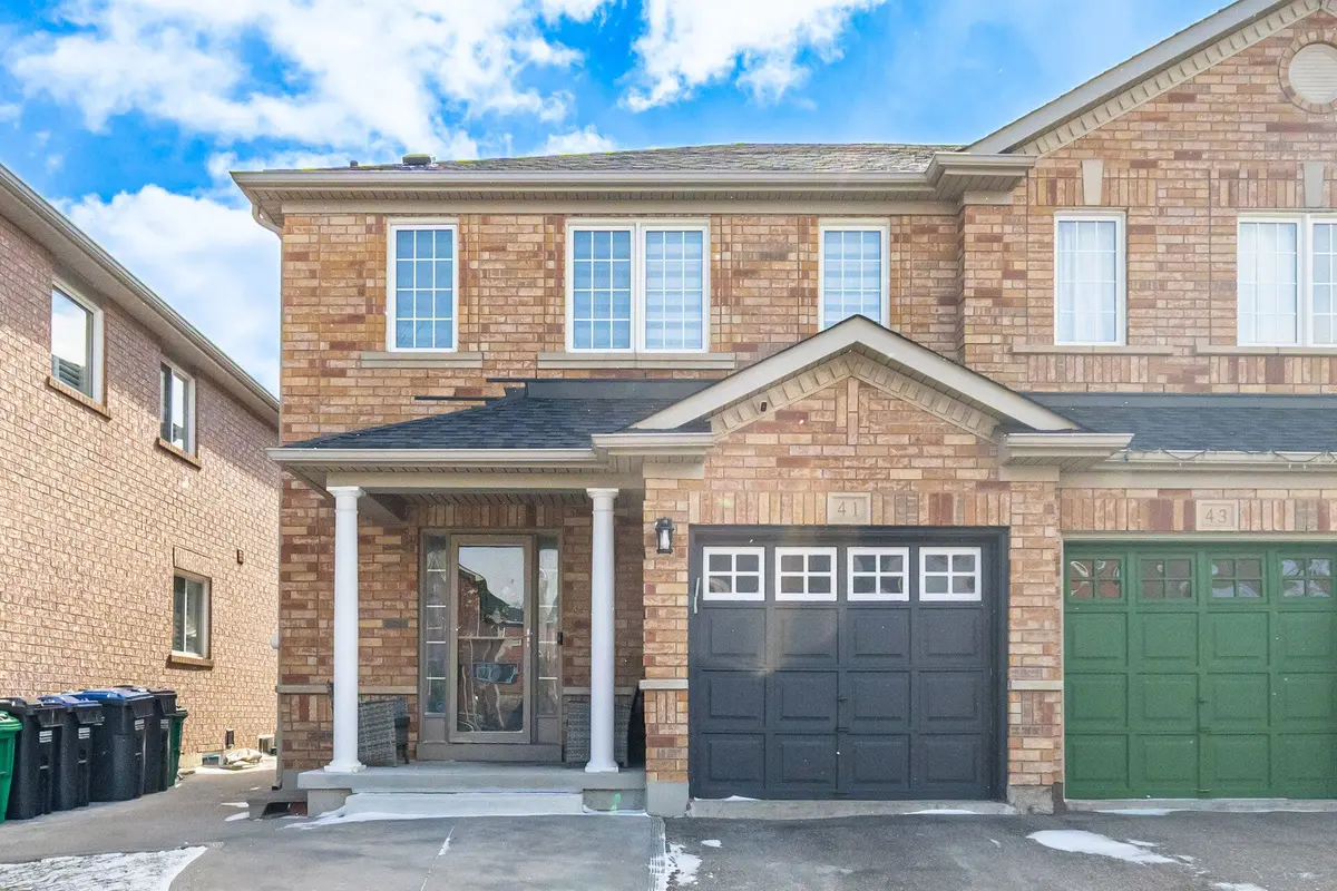 41 Tanglemere CRES, Brampton, ON L7A 1R8