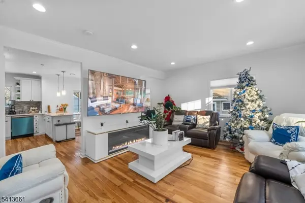 51 Garden St, Teaneck Twp., NJ 07666