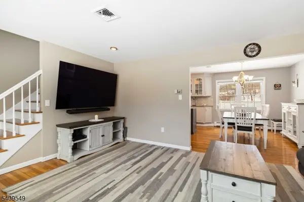 53 Sweetman Ln, West Milford Twp., NJ 07480