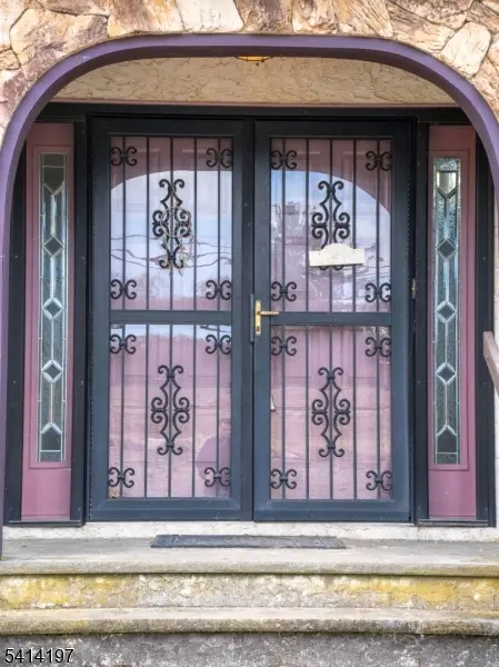 87 Bickel Road, Franklin Twp., NJ 07882