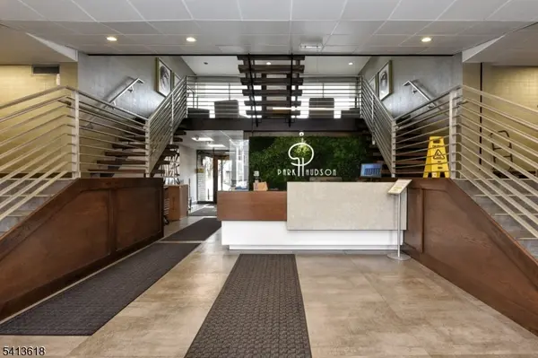 9060 Palisade Ave #1003, North Bergen Twp., NJ 07047