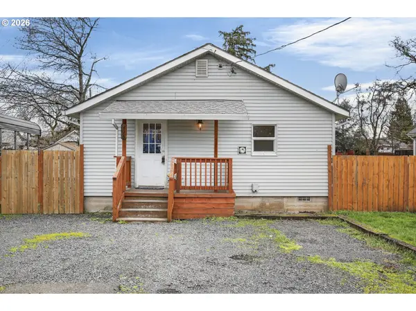 821 DEER ISLAND RD, St Helens, OR 97051