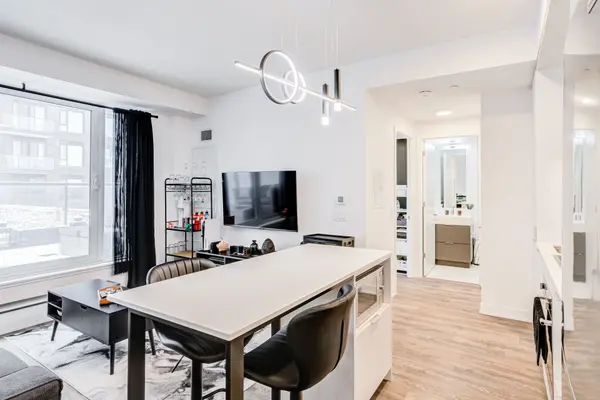 130 River ST #507, Toronto C08, ON M5A 0R8