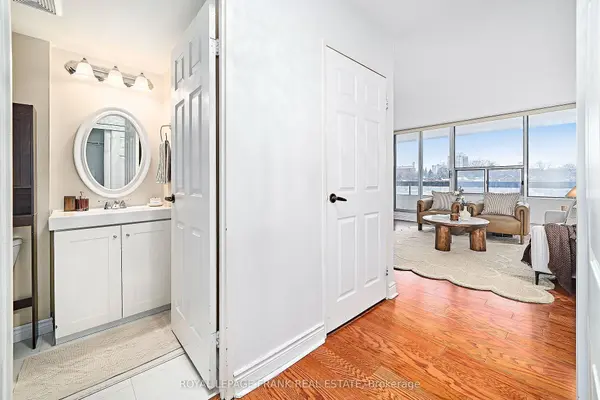 55 William ST E #505, Oshawa, ON L1G 7C9