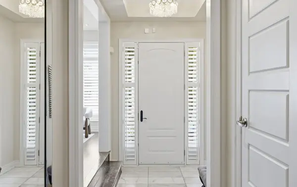 522 Cliffview RD, Pickering, ON L1W 2N8