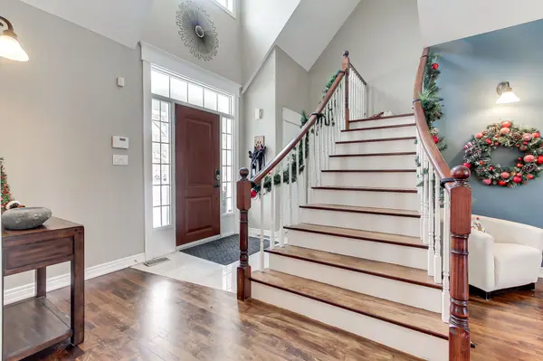 122 Davis TRL, Essa, ON L0L 2N0