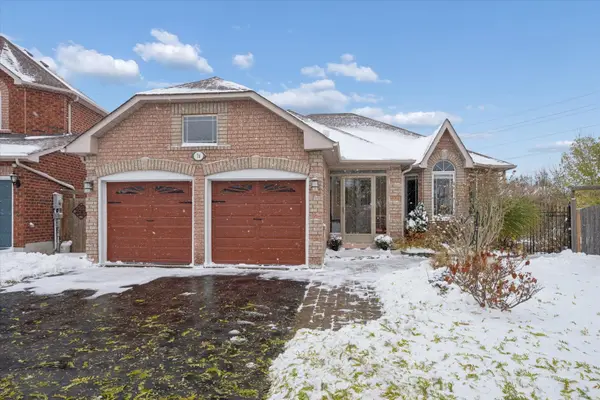 76 Kerfoot CRES, Georgina, ON L4P 4H2