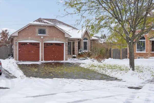 76 Kerfoot CRES, Georgina, ON L4P 4H2