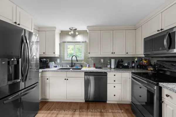 29 CAMERON DR, Oro-medonte, ON L0L 1T0