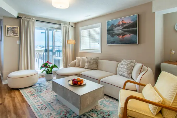 83 Goodwin DR #2, Barrie, ON L4N 6K4