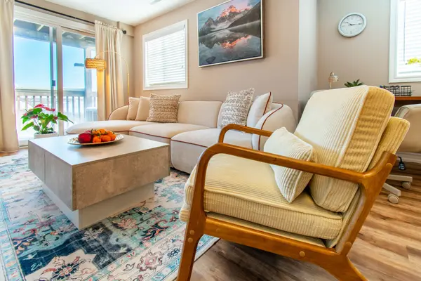 83 Goodwin DR #2, Barrie, ON L4N 6K4