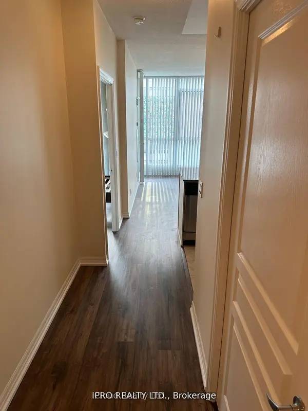 225 Webb DR #2710, Mississauga, ON L5B 4P2