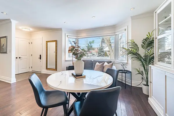 41 Ash CRES, Toronto W06, ON M8W 1E4