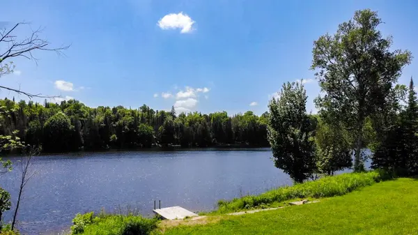 3 Magnet RD, Magnetawan, ON P0A 1P0