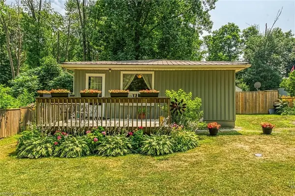 4 Nanticoke Valley RD, Haldimand, ON N0A 1L0