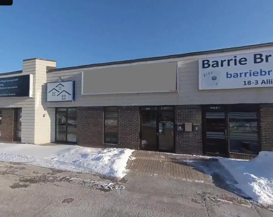 18 Alliance BLVD #4, Barrie, ON L4M 5A5