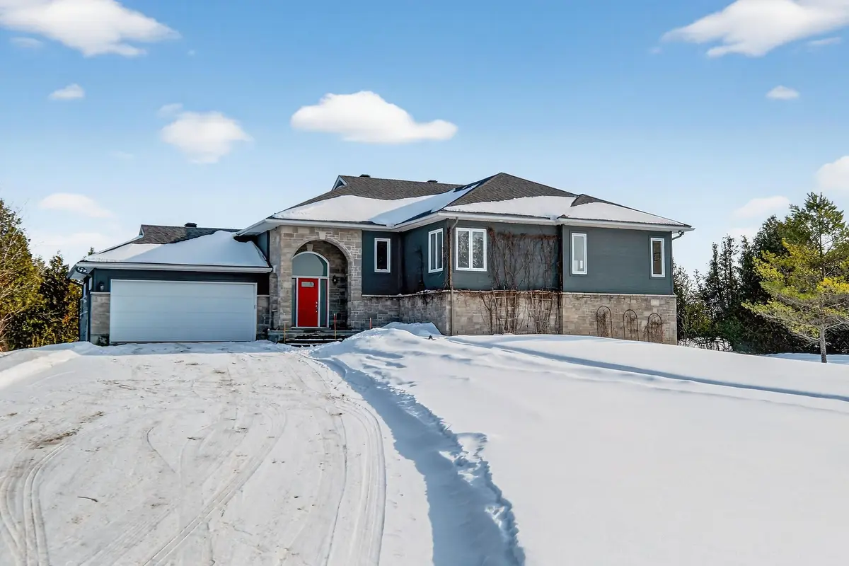 1641 Bearhill RD, Carp - Huntley Ward, ON K0A 1L0