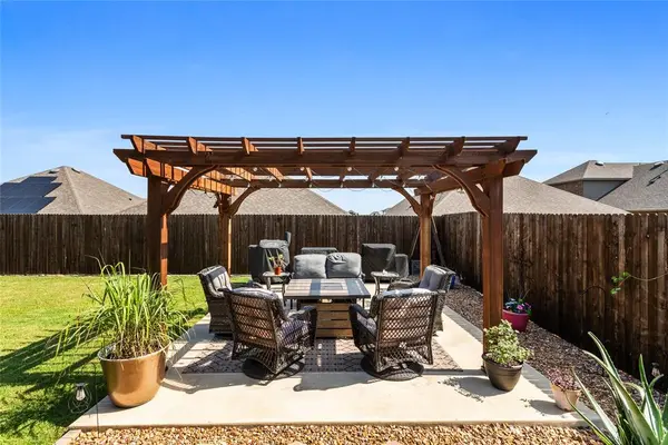 702 Stampede Lane, Princeton, TX 75407