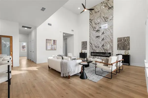 8910 Wadlington Avenue, Dallas, TX 75217