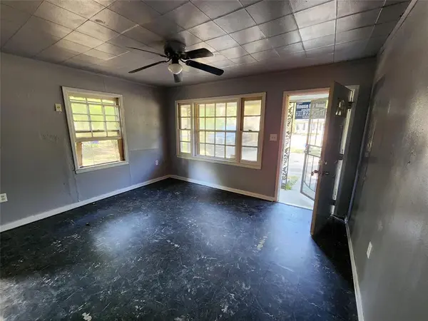 3013 Conmar Street, Shreveport, LA 71108