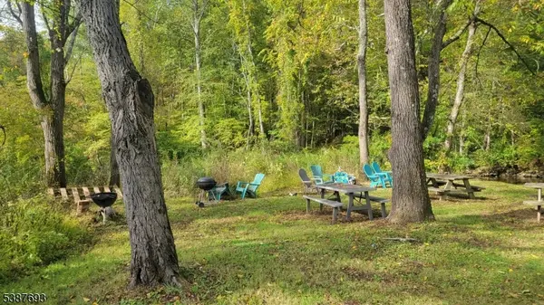 292 W Mill Rd, Washington Twp., NJ 07853