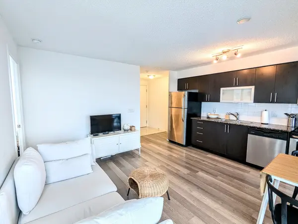 50 Town Centre CT #3304, Toronto E09, ON M1P 0A9