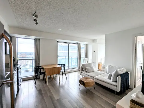 50 Town Centre CT #3304, Toronto E09, ON M1P 0A9