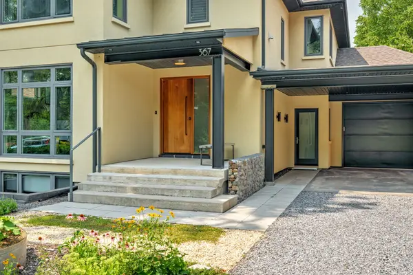 367 Spruce ST, Oakville, ON L6J 2H2