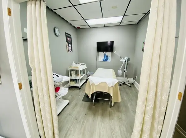 210 Samuelson ST #C, Cambridge, ON N1R 1K6