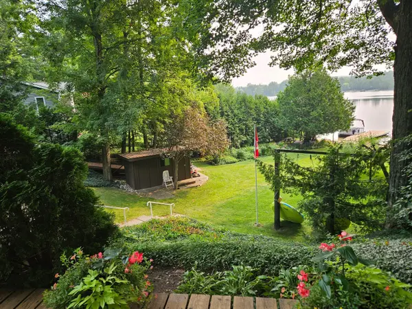 120 McCullough Lake DR, Chatsworth, ON N0H 2V0