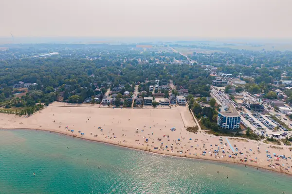 35 Walker ST, Lambton Shores, ON N0M 1T0