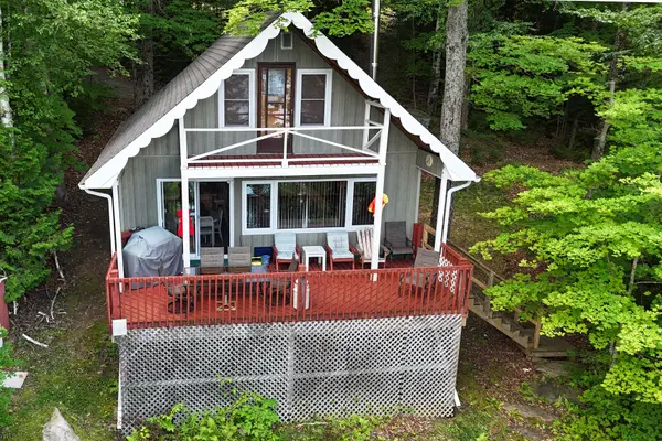 277 W Diamond Lake RD, Hastings Highlands, ON K0L 2A0