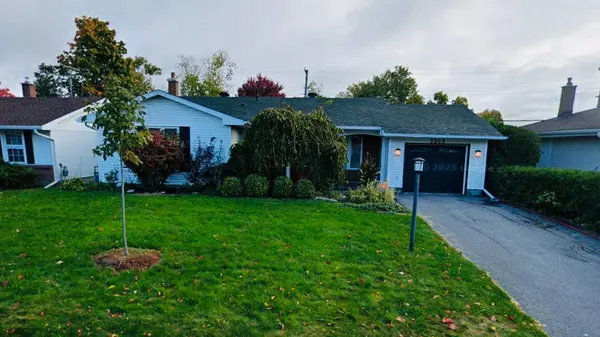 3269 CLEARWATER CRES, Hunt Club - South Keys And Area, ON K1V 7S3