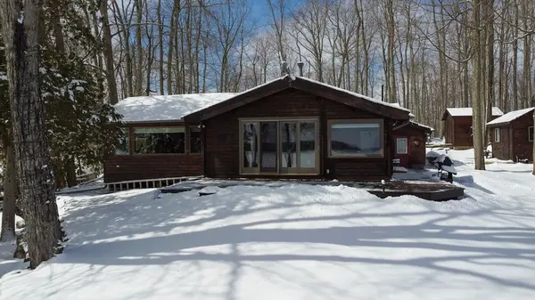 57 Woodland TRL, Trent Lakes, ON K0L 1J0