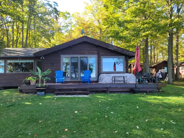 57 Woodland TRL, Trent Lakes, ON K0L 1J0