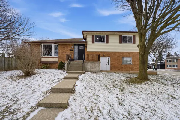 235 Elliott ST, Cambridge, ON N1R 2L2