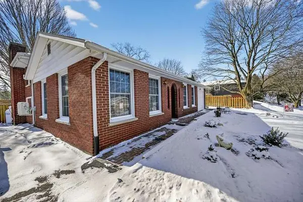 342 Abbott ST, Brockville, ON K6V 5Y9