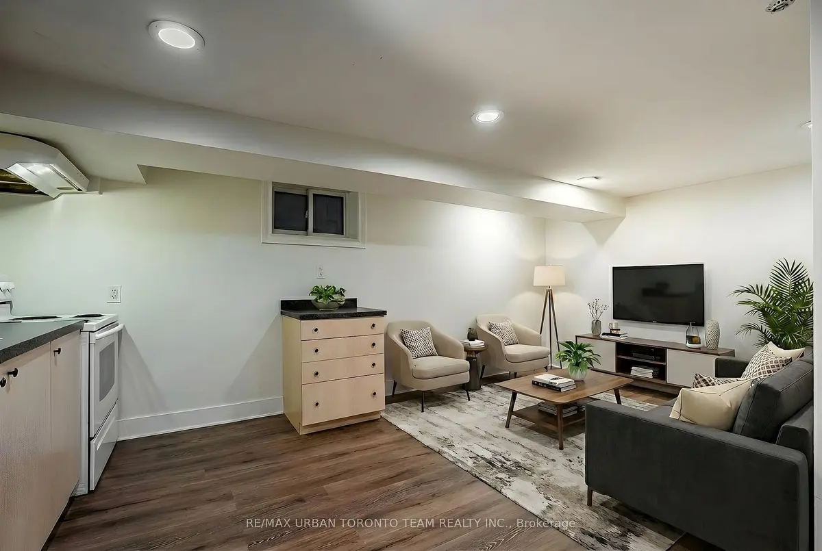 1277 Broadview AVE #Lower, Toronto E03, ON M4K 2T5