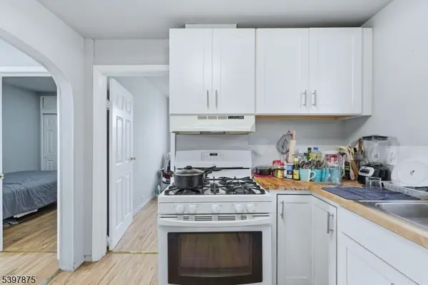 345 2Nd St, Saddle Brook Twp., NJ 07663