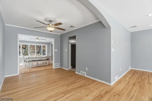 3 Roanoke Ave, Rockaway Twp., NJ 07866