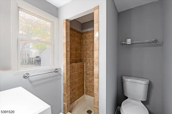 145 Schwarz Blvd, Jefferson Twp., NJ 07849