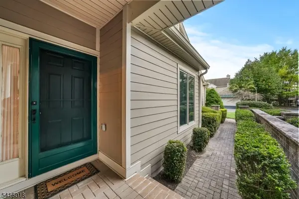 67 Wedgewood Dr, Montville Twp., NJ 07045