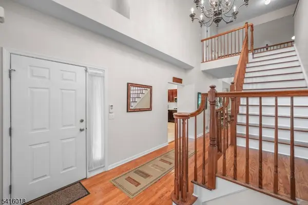 67 Wedgewood Dr, Montville Twp., NJ 07045