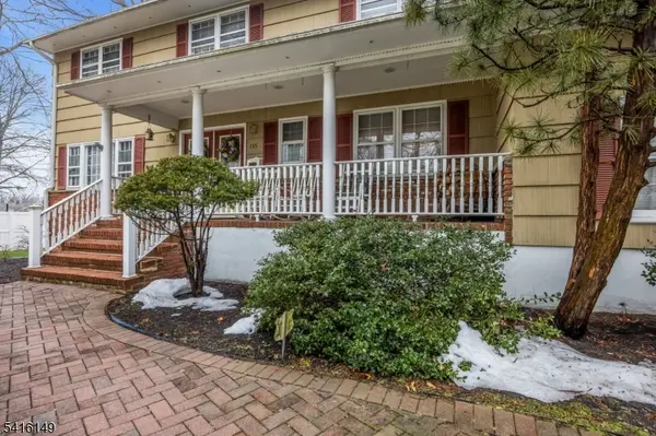 155 Meadow Rd, Clark Twp., NJ 07066