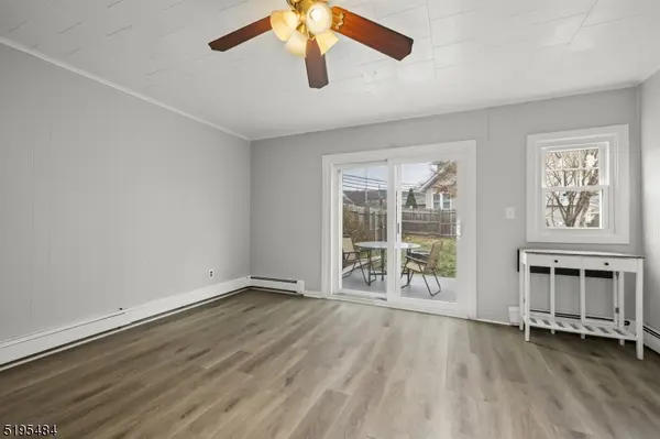 5 N Main St, Wharton Boro, NJ 07885