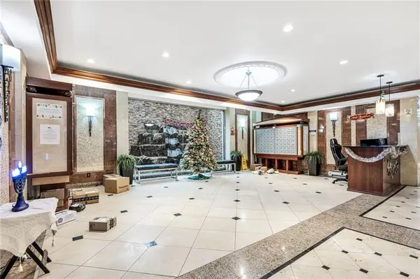 2 West End AVE #5N, Brooklyn, NY 11235