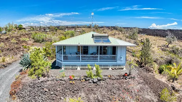 92-8830 POHA DR, Ocean View, HI 96737